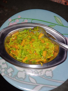 કોબી ગાજર નો સંભારો(Cabbage Carrot Sambharo Recipe in Gujarati) રેસીપી મુખ્ય ફોટો
