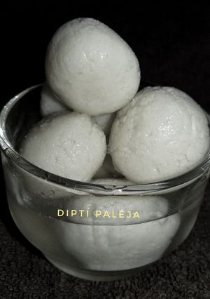 A picture of Rasgulla.