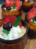 Postre Crema de Limón y frutos rojos
