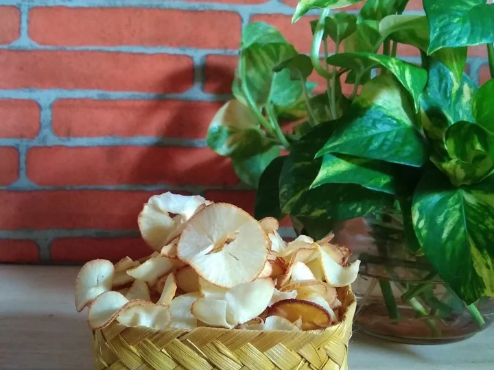Cara Gampang Menyiapkan Resep Kripik singkong yang Uenak Anti Ribet, Bikin Ngiler