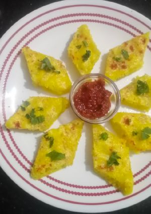 પૌષ્ટિક ખાટા ઢોકળા રેસીપી મુખ્ય ફોટો