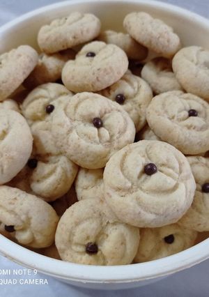 عکسی از دستور شیرینی آردی نارگیلی