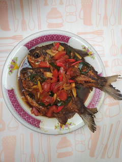 Foto resep Ikan bawal kecap tomat