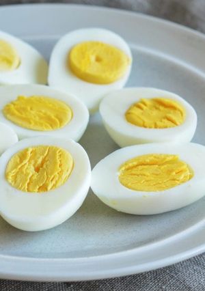 A picture of How to boil an egg 🥚.
