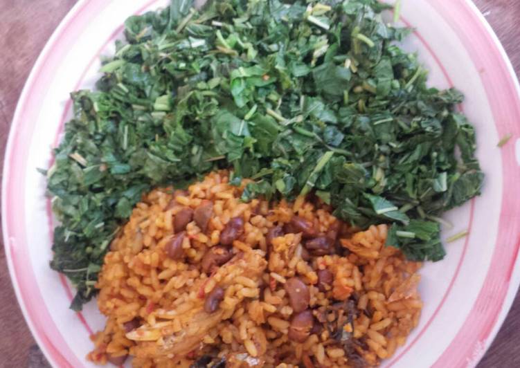 Recipe of Any-night-of-the-week Spinach and palm oil rice with beans