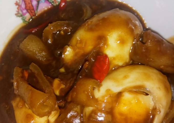 Cara Bikin Menu diet krecek telur bumbu petis simpel Farah Quinn