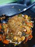 Fideos orientales agridulces con tofu