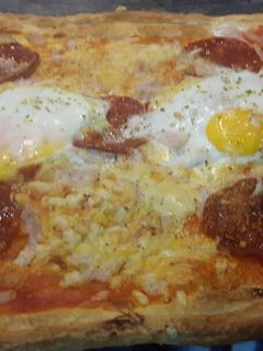 Una foto de Pizza a la pelirroja
