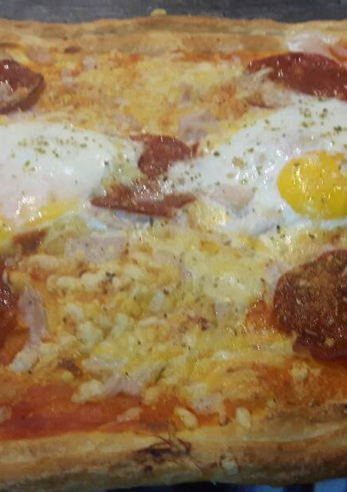 Una foto de Pizza a la pelirroja