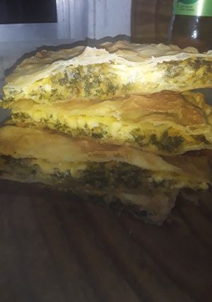 Una foto de Pascualina de merluza, acelga huevo y muzzarella😋