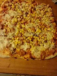 HĂĄzi pizza đ recept fotĂłja