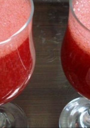 صورة لوصفة عصير فراوله🍷