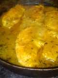 Pollo con crema de café al ron y curry