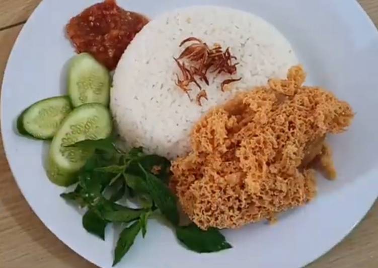 Cara Gampang Membuat Nasi Uduk Rice Coocker &amp; Ayam Kremes yang Bisa Manjain Lidah