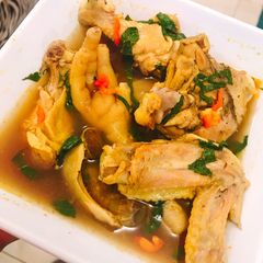 A picture of Chicken peppersoup.