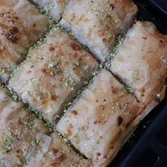 A picture of Lebanese Baklava.