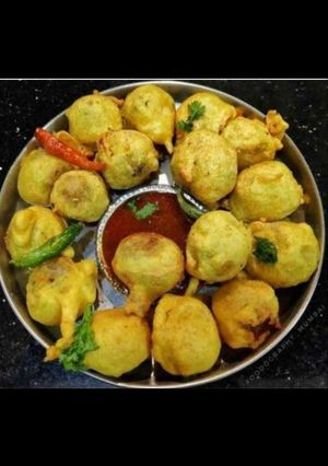 બટેટા વડા (Bateta Vada Recipe In Gujarati) રેસીપી મુખ્ય ફોટો