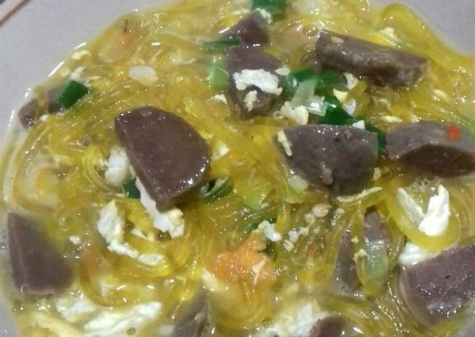 Langkah Mudah untuk Menyiapkan Seblak mie glosor, telor dan bakso praktis no ribet yang Enak Banget