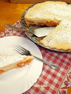 Sárgabarackos tejszínes pite recept fotója