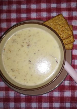 A picture of Mussel soup.