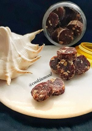 A picture of Dates Delight / Khajur Mithai.