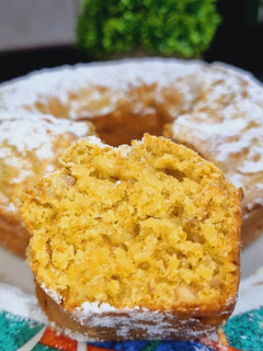 Una foto de TORTA SALUDABLE DE ZANAHORIA, NARANJA Y FRUTOS SECOS❤️