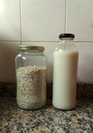 Una foto de Leche de avena