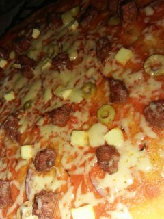 صورة لوصفة بيتزا مرقاز 🍕🍕🍕