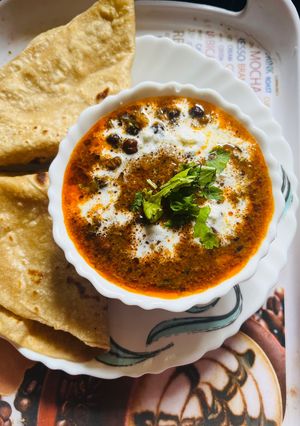 A picture of Restaurant Style Dal Makhani.