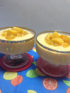 Una foto de Mousse de Mango cremoso!!