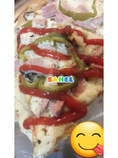 عکسی از دستور پیتزا سوسیس و قارچ 🍄🍕