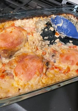 A picture of Alfredo Chicken & Rice.