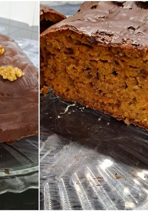 Une photo de Gâteau butternut miel et noix healthy, glaçage chocolat 🍫