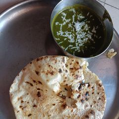 A picture of Palak paneer.