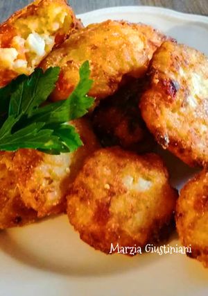 Foto di Frittelle di riso, carote e cavolfiore