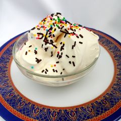 A picture of Vanilla ice cream.