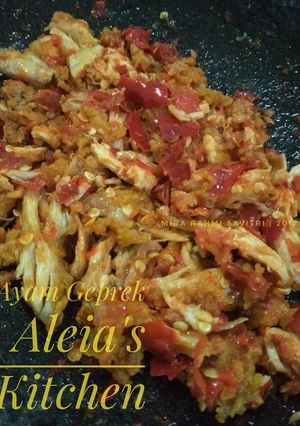 Foto resep Ayam Geprek @ Aleia's Kitchen