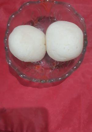 A picture of Spongy rasgulla.