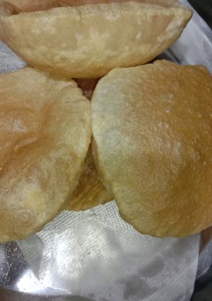 A picture of Wheat poori.