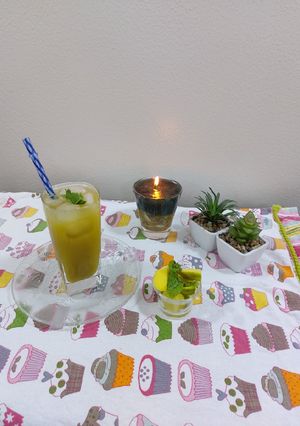A picture of Raw mango mint sharbat.