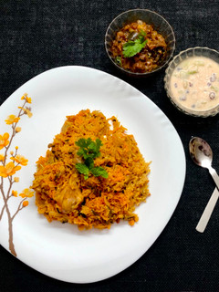 চিকেন বিরিয়ানি (Chicken Biriyani Tamil style recipe in Bengali,) রেসিপির প্রধান ছবি