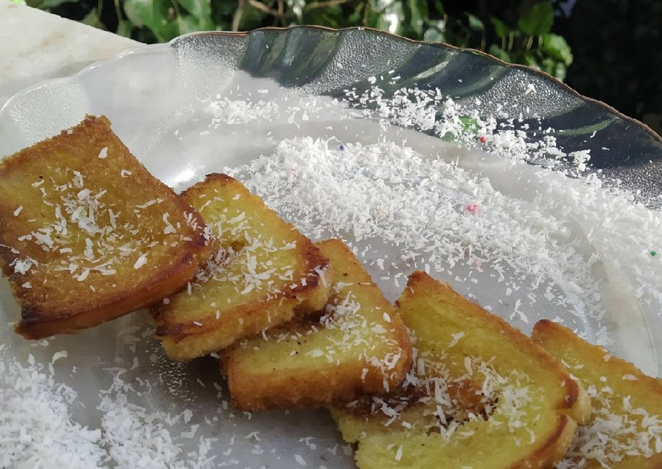 Coconut shahi tukda