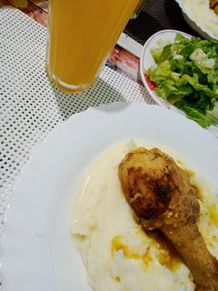 صورة لوصفة بيري بالدجاج وصلصة الموتارد 😍