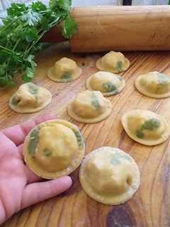 Una foto de Sorrentinos (pasta impresa)