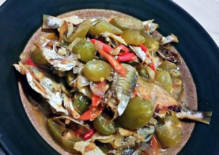 Masak Asam Iwak Karing