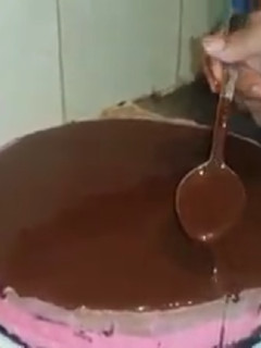 صورة لوصفة تورتة الايس كريم بالبراونيز الخطير