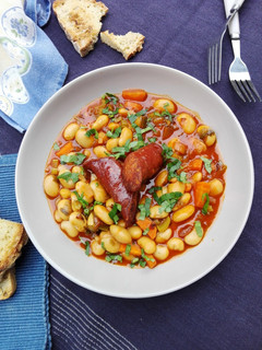 Una foto de Alubias con chorizo exprés (para principiantes)