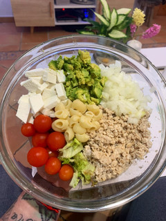 Una foto de Ensalada de pollo