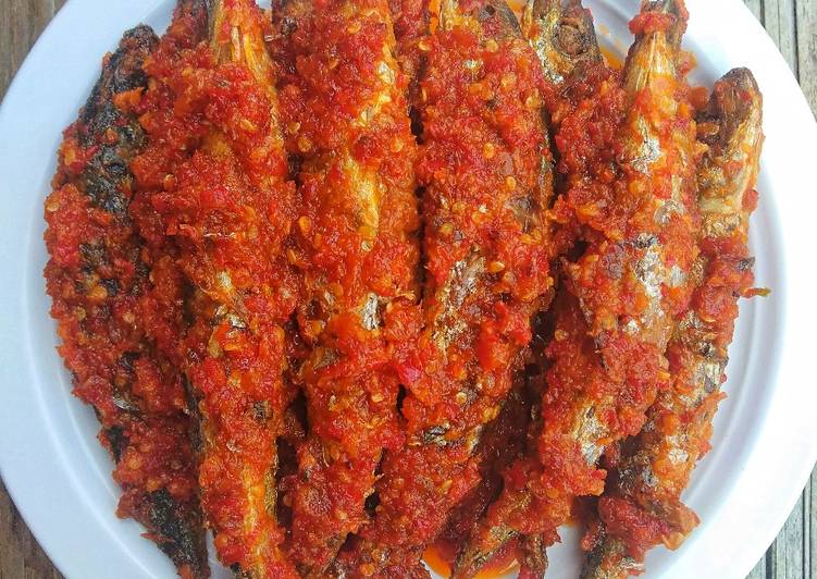 Langkah Mudah untuk memasak 235. IKAN PINDANG BALADO yang Bikin Ngiler