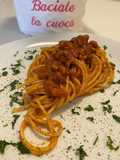 Spaghettoni con ragù di polpo